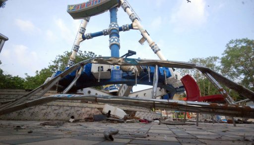 Ahmedabad Gujarat Kankariya Balvatika rides accident