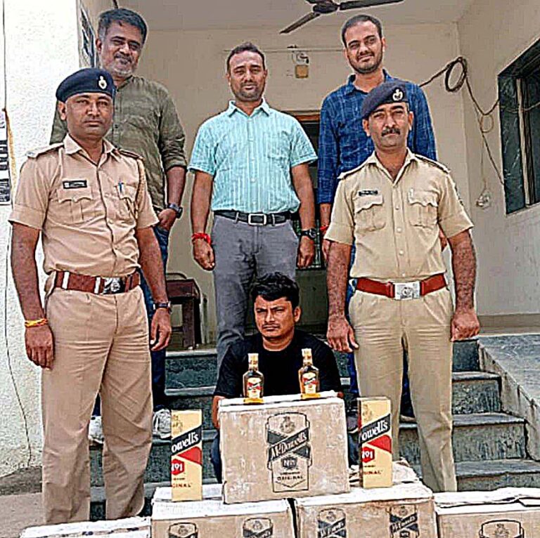 Youth arrested with 191 quarters