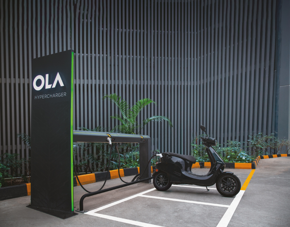 Ola kicks off public roll-out of MoveOS 3 for over 1 lakh customers across India |