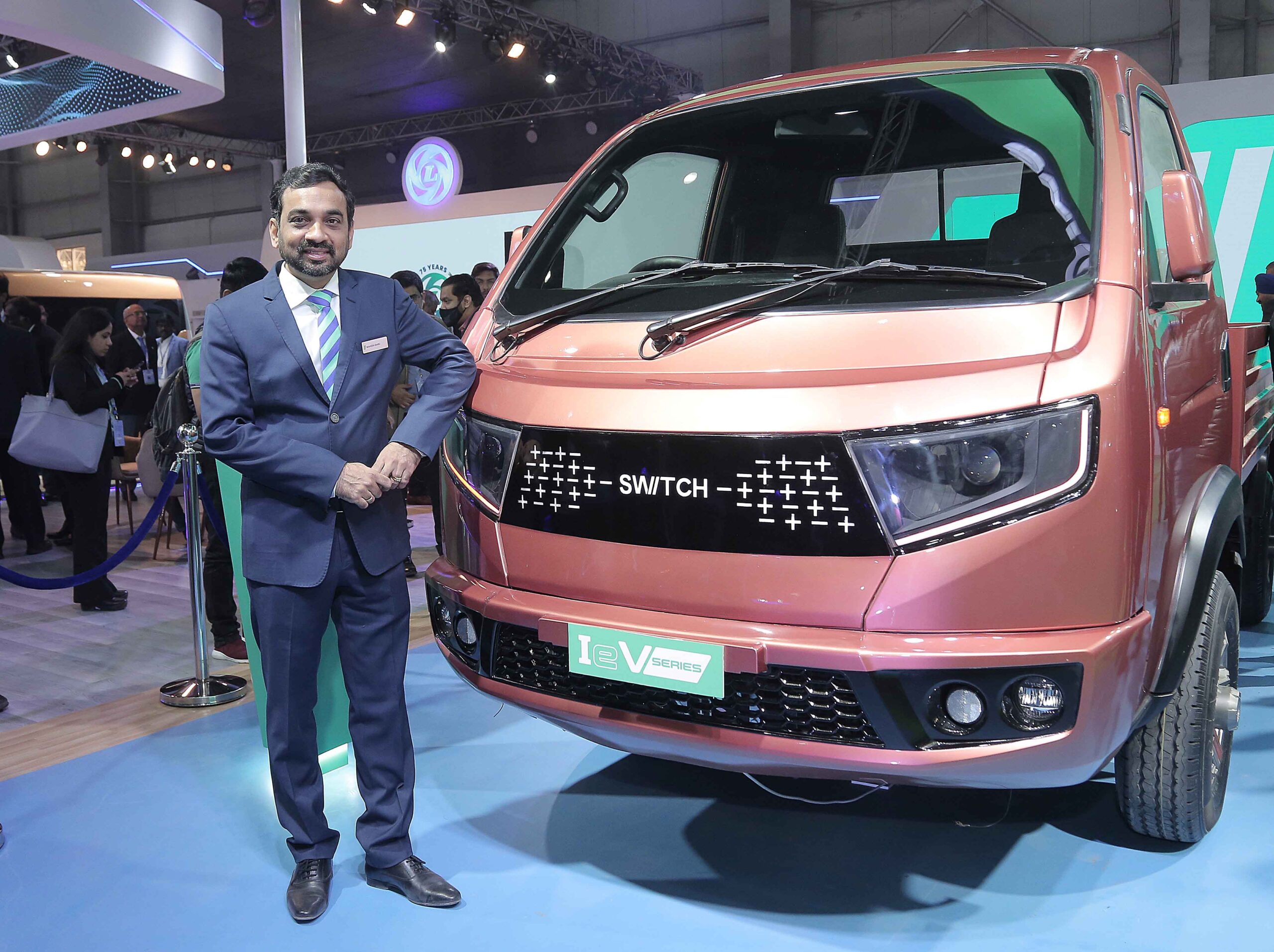 Mini truck with 4.5 ton capacity and range of up to 150 km launched at Auto Expo