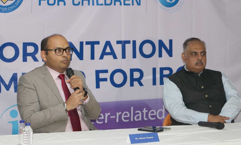 Mr. Manan Choksi, Executive Director, Udgam School For Children (Left) addressing the media along with Mr. Mahesh Balkrishnan, IB - Recognition & Development Manager - India & Nepal